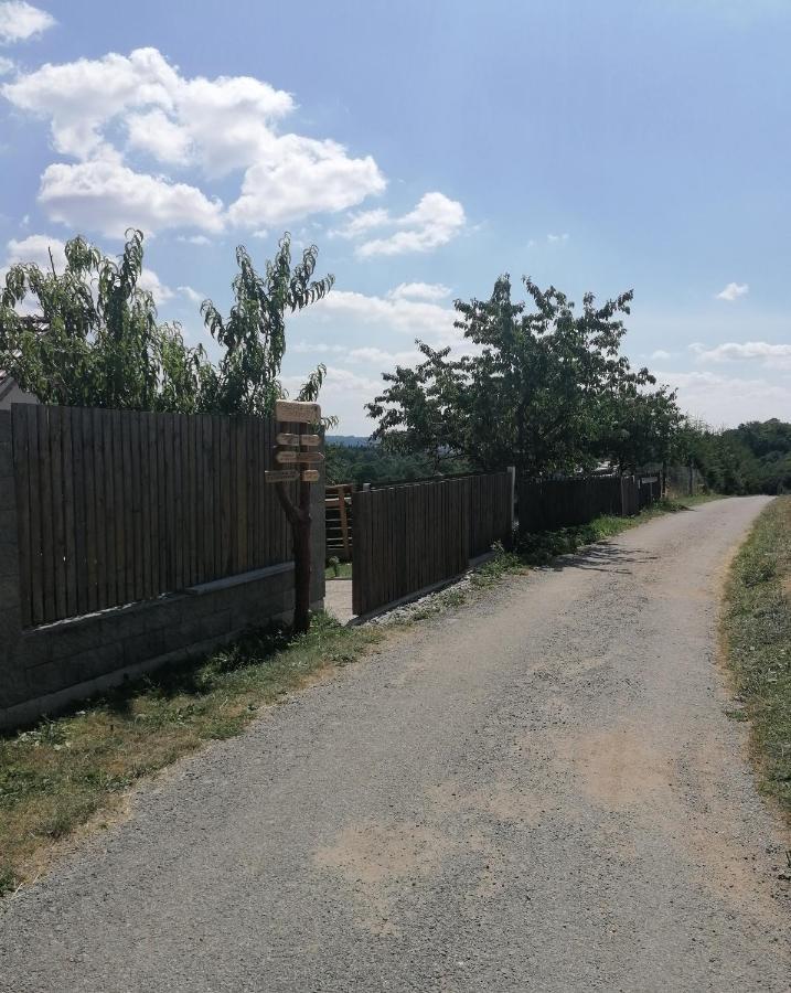 Chaloupka U Montyho Villa Vavrinec  ภายนอก รูปภาพ